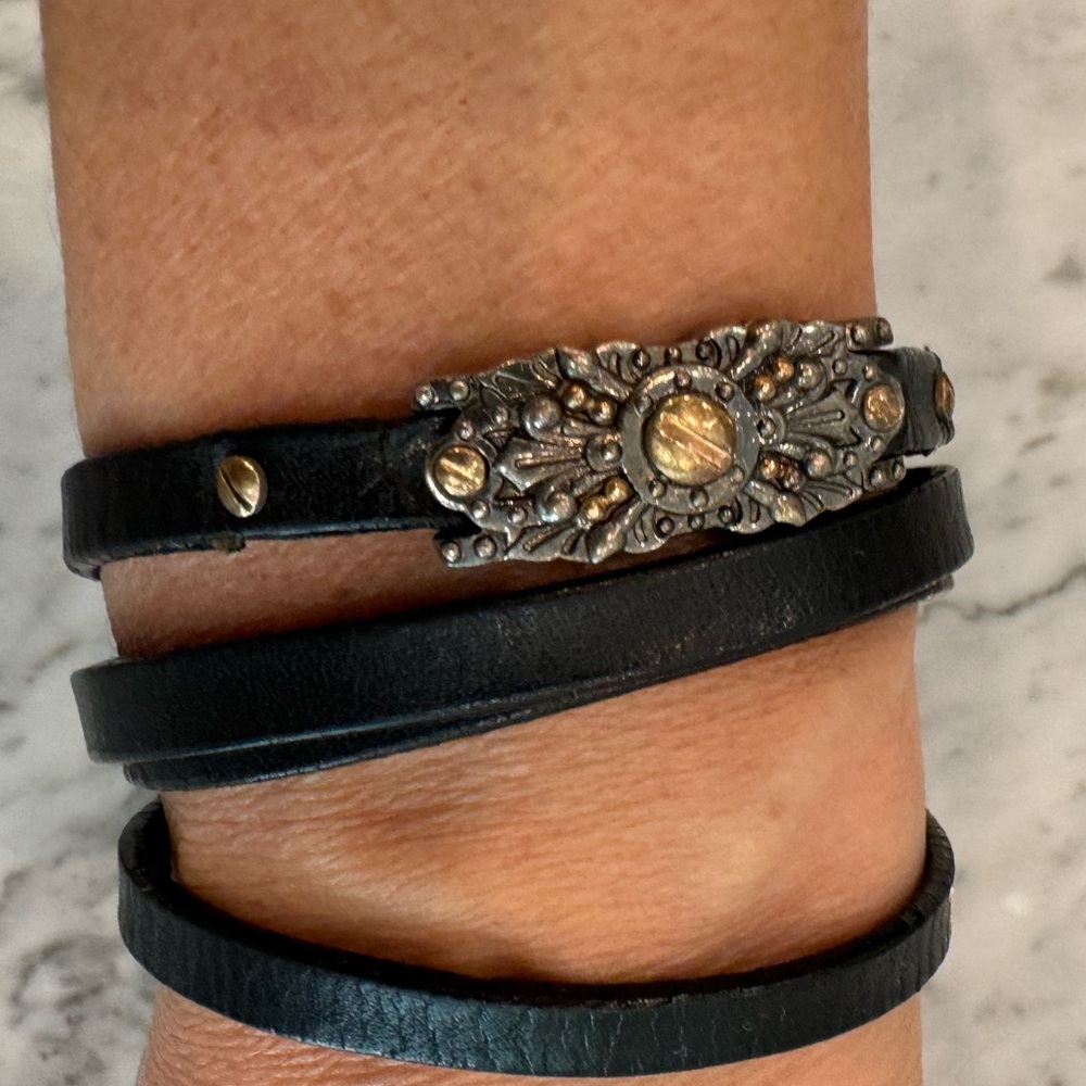 Stephen Webster leather wrap around band bracelet unisex